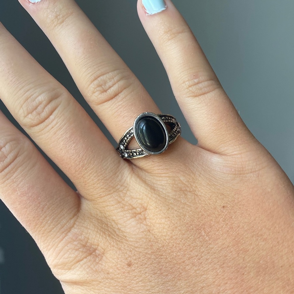 Silver ring - Picture 3 of 4